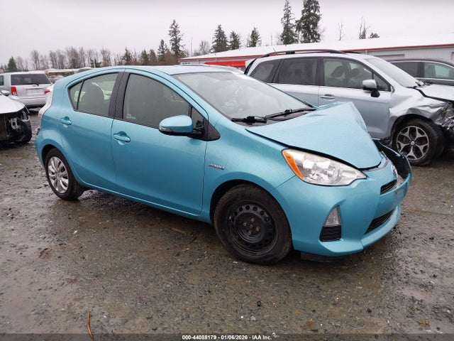 2013 TOYOTA PRIUS C JTDKDTB33D1035301