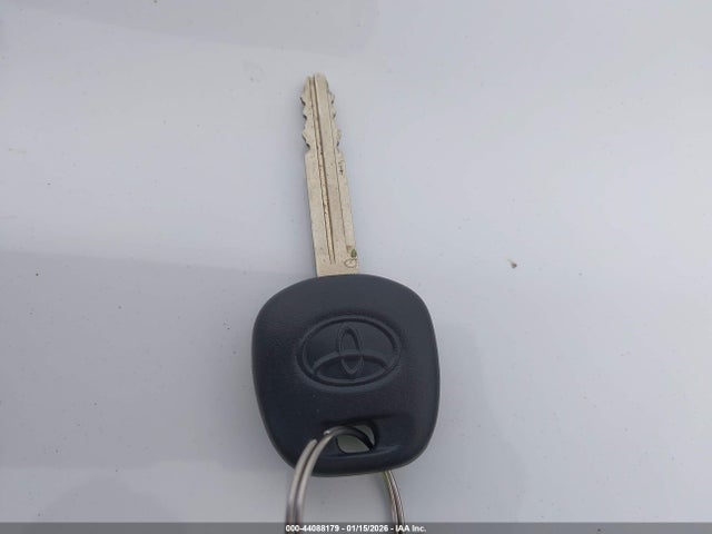 2013 TOYOTA PRIUS C JTDKDTB33D1035301 Photo 10