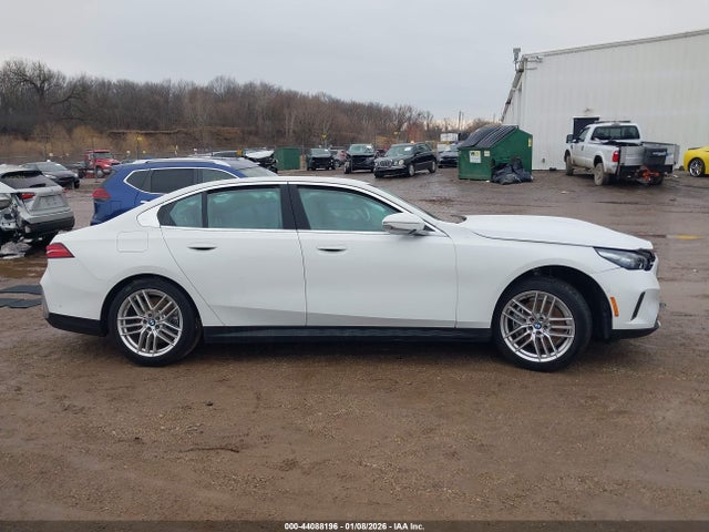 WBA63FJ06RCR30528 BMW 540i Xdrive