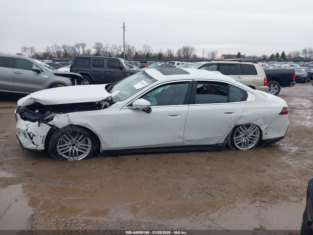 WBA63FJ06RCR30528 BMW 540i Xdrive