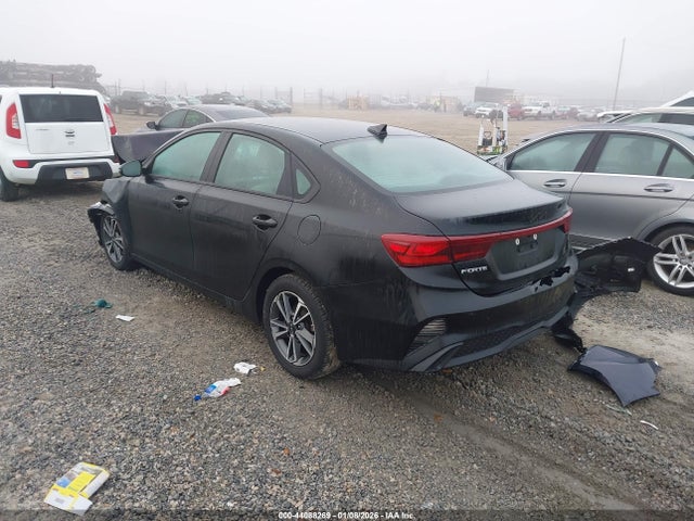 3KPF24AD3PE574719 KIA Forte Lxs