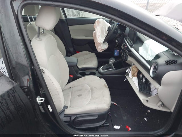 3KPF24AD3PE574719 KIA Forte Lxs