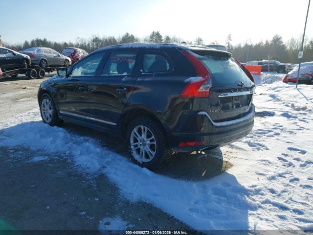 2016 VOLVO XC60 YV440MDJ3G2865598 Photo 2