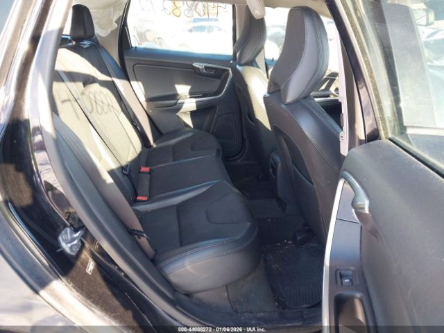 2016 VOLVO XC60 YV440MDJ3G2865598 Photo 7