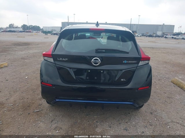 1N4AZ1CPXJC317203 Nissan Leaf Sl