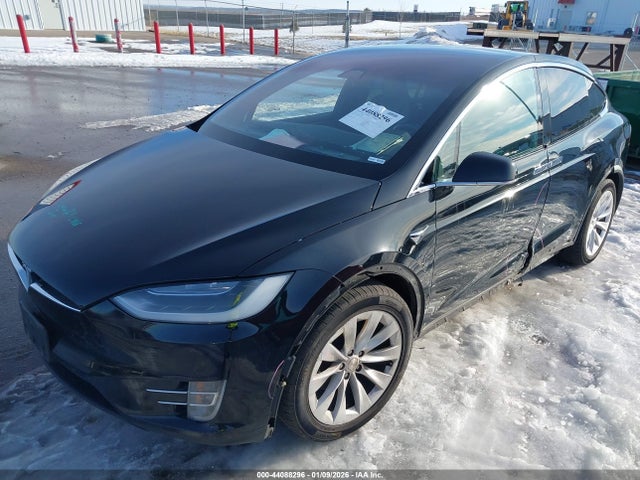2017 TESLA MODEL X 5YJXCDE26HF055587 Photo 1
