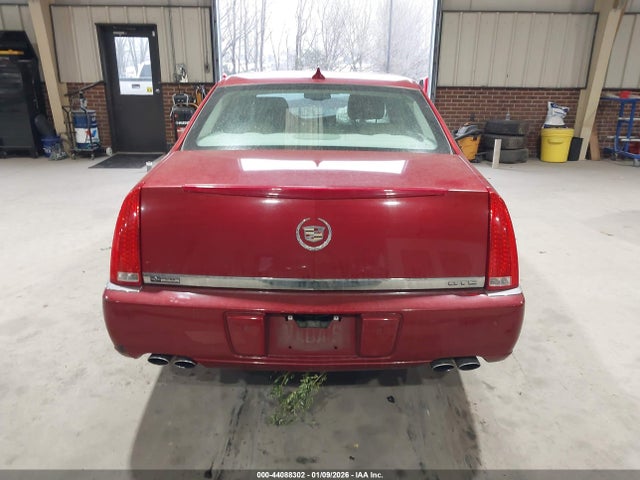 2011 Cadillac Dts Premium Collection მანქანა იყიდება აუქციონზე, vin: 1G6KH5E65BU100797, აუქციონის ნომერი: 44088302