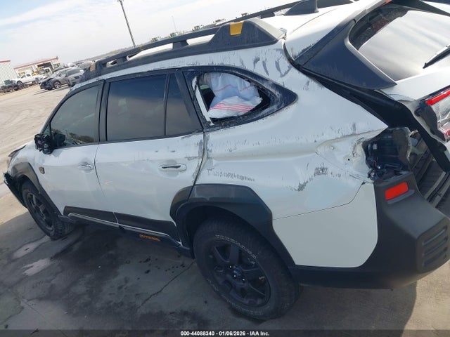 Aukcja sprzedaży 2024 Subaru Outback Wilderness, vin: 4S4BTGUDXR3259740, numer aukcji: 44088340