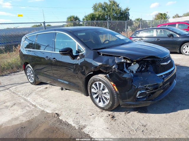2025 CHRYSLER PACIFICA HYBRID 2C4RC1S74SR577380