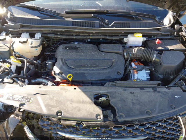 2025 CHRYSLER PACIFICA HYBRID 2C4RC1S74SR577380 Photo 9