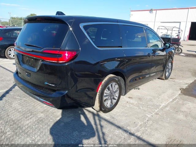 2025 CHRYSLER PACIFICA HYBRID 2C4RC1S74SR577380 Photo 3