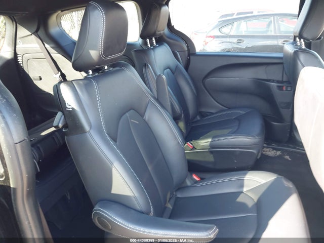 2025 CHRYSLER PACIFICA HYBRID 2C4RC1S74SR577380 Photo 7