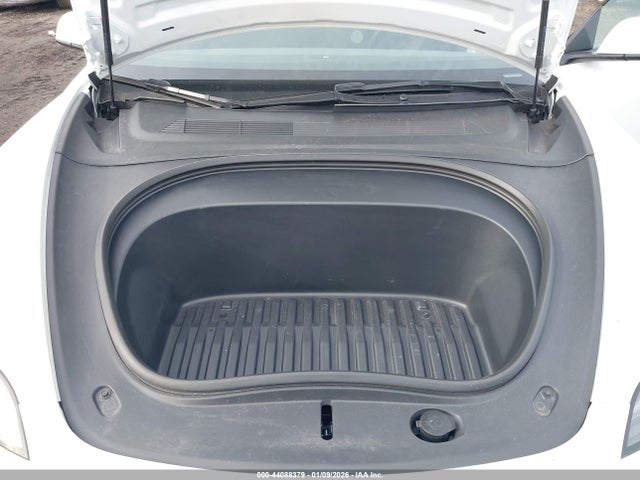 5YJ3E1EB6SF918760 Tesla Model 3 Long Range All-wheel Drive