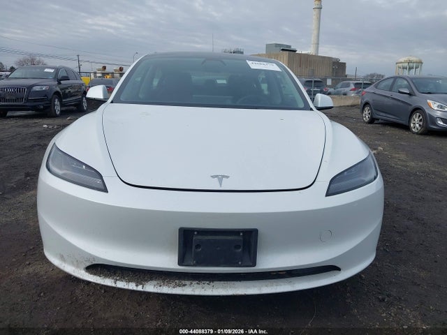 5YJ3E1EB6SF918760 Tesla Model 3 Long Range All-wheel Drive