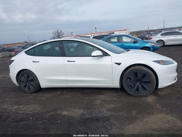 5YJ3E1EB6SF918760 Tesla Model 3 Long Range All-wheel Drive
