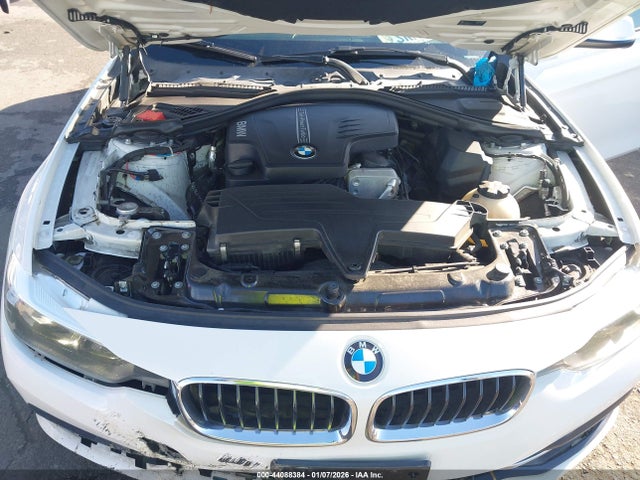 WBA8E9C53GK645608 BMW 328I