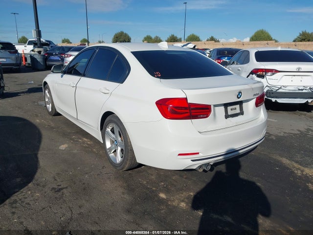 WBA8E9C53GK645608 BMW 328I