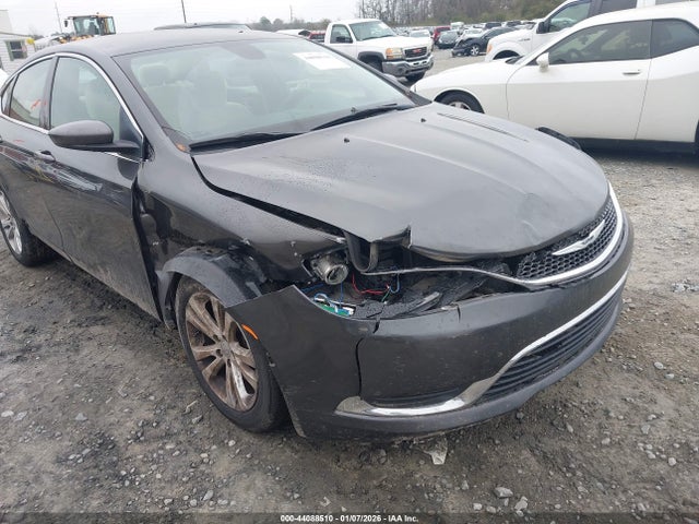 44088510 :رقم المزاد ، 1C3CCCAB7FN637814 vin ، 2015 Chrysler 200 Limited مزاد بيع
