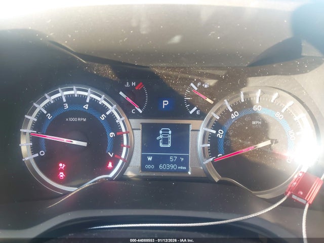 2019 TOYOTA 4RUNNER JTEBU5JR2K5729948 Photo 6