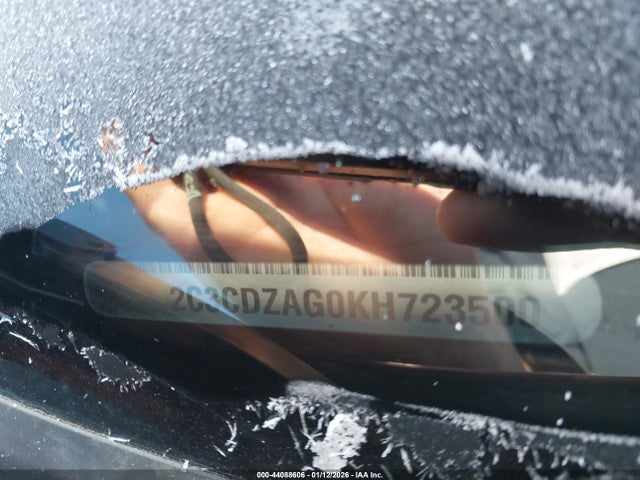 2019 DODGE CHALLENGER 2C3CDZAG0KH723500 Photo 8