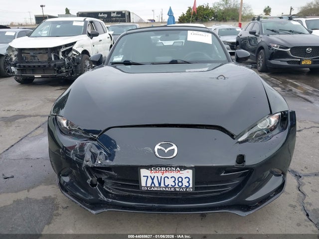 Mazda Mx-5 Miata Club 2017 JM1NDAC72H0121259 Image 13