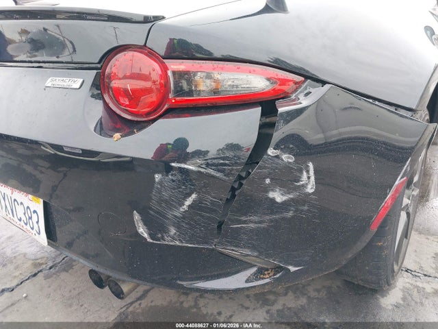 Mazda Mx-5 Miata Club 2017 JM1NDAC72H0121259 Image 12