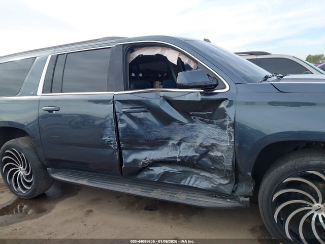 1GNSKHKCXLR236140 Chevrolet Suburban 4wd Lt