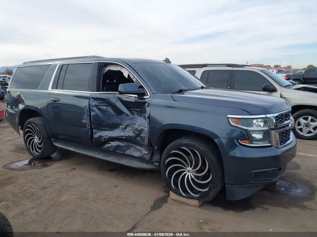 1GNSKHKCXLR236140 Chevrolet Suburban 4wd Lt