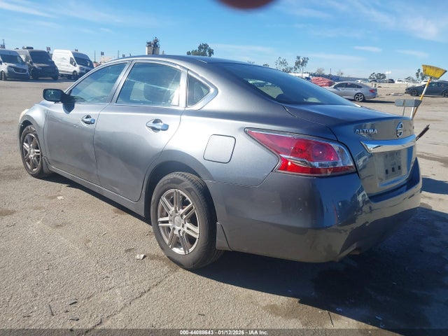 1N4AL3AP5FC264126 Nissan Altima 2.5 S