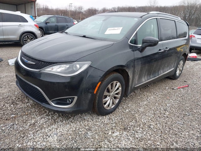 2018 CHRYSLER PACIFICA 2C4RC1BG8JR279705 Photo 1