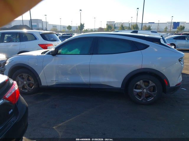 Ford Mustang Mach-e Select 2023 3FMTK1RM9PMA14534 Image 14