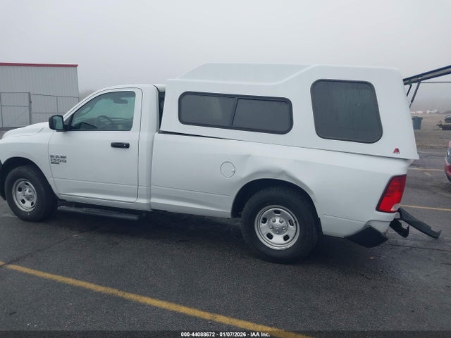 Продаж на аукціоні авто 2023 Ram 1500 Classic Tradesman  4x2 8' Box, vin: 3C6JR6DG4PG607522, номер лоту: 44088672