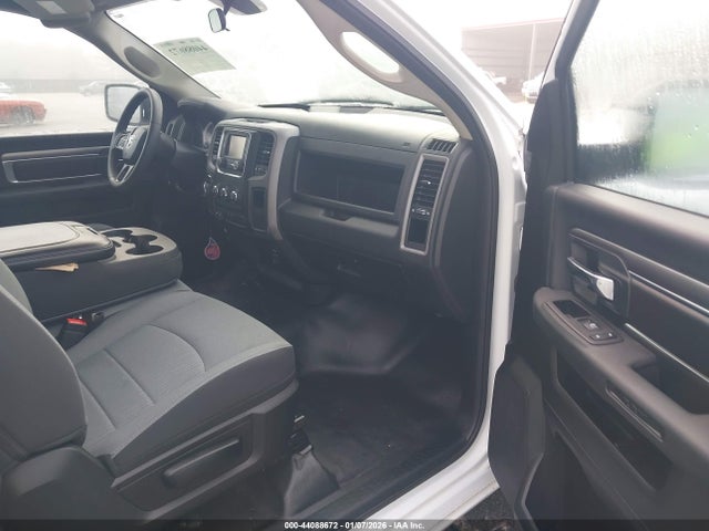 Продаж на аукціоні авто 2023 Ram 1500 Classic Tradesman  4x2 8' Box, vin: 3C6JR6DG4PG607522, номер лоту: 44088672
