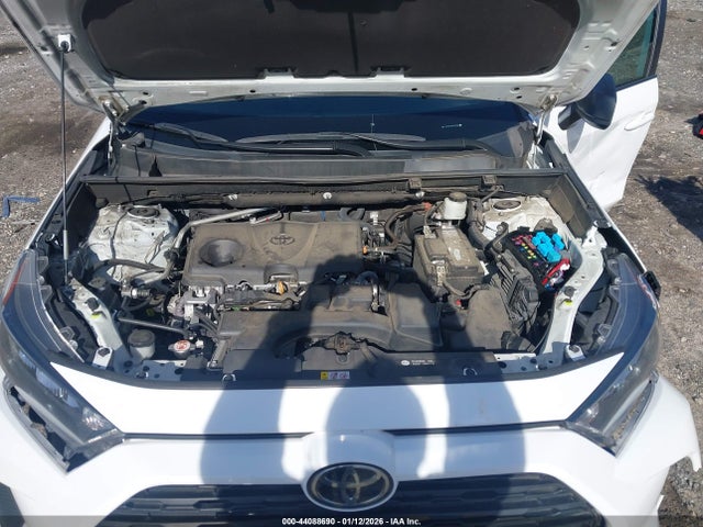 Toyota RAV4 LE 2022 2T3H1RFV6NC193024 Image 10