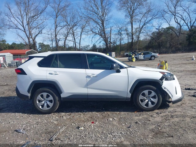 Toyota RAV4 LE 2022 2T3H1RFV6NC193024 Image 13