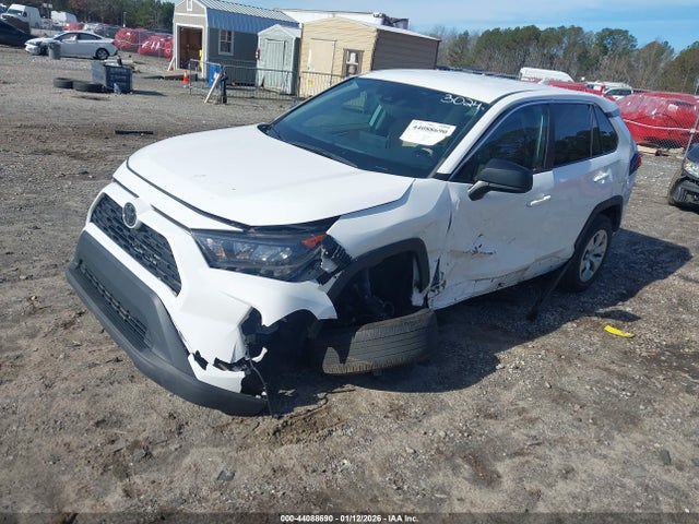 Toyota RAV4 LE 2022 2T3H1RFV6NC193024 Image 2