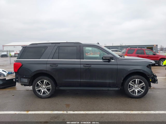 1FMJU1J88REA08314 Ford Expedition Xlt