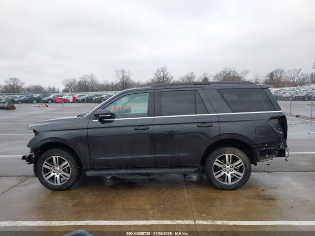 1FMJU1J88REA08314 Ford Expedition Xlt