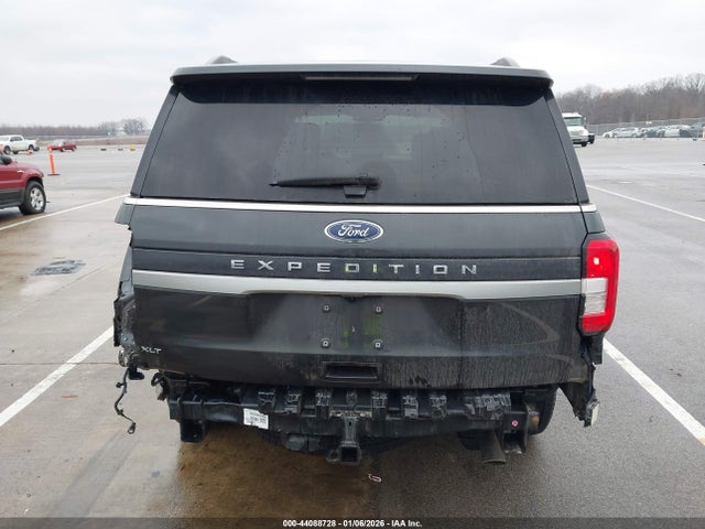 1FMJU1J88REA08314 Ford Expedition Xlt