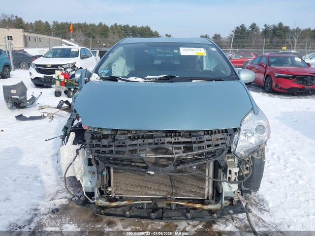 Toyota Prius Two 2015 JTDKN3DU8F1908675 Image 13