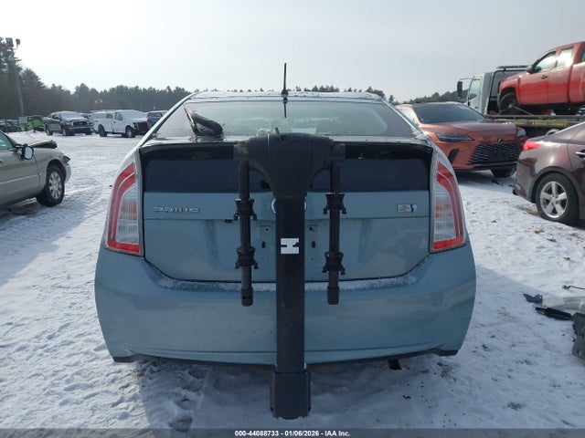 Toyota Prius Two 2015 JTDKN3DU8F1908675 Image 17