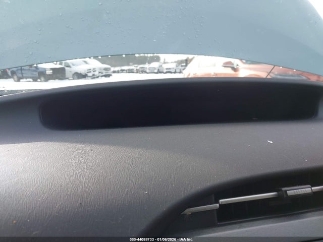 Toyota Prius Two 2015 JTDKN3DU8F1908675 Image 7