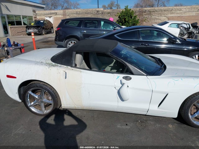 2011 CHEVROLET CORVETTE 1G1YG3DW1B5102372 Photo 5