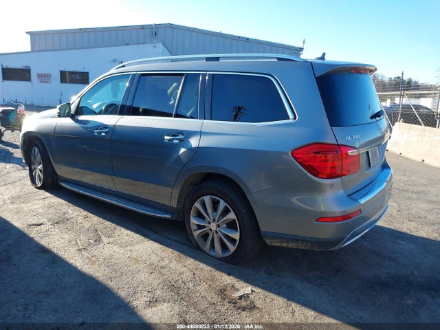 2014 MERCEDES-BENZ GL 350 BLUETEC 4JGDF2EE9EA352622 Photo 2