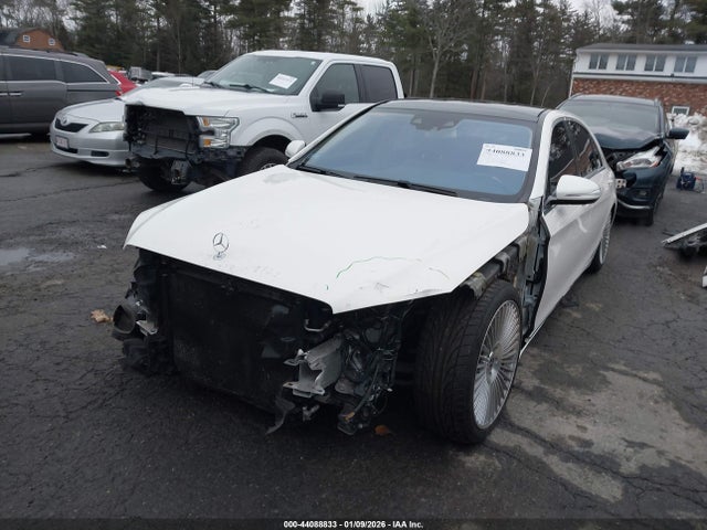 WDDUG8FB4FA168771 Mercedes-Benz S 550 4matic