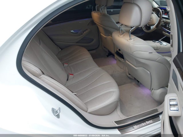 WDDUG8FB4FA168771 Mercedes-Benz S 550 4matic