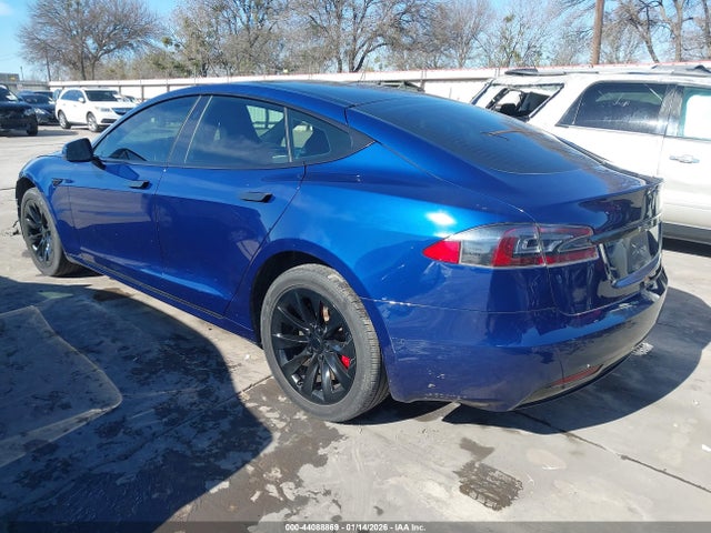 2017 TESLA MODEL S 5YJSA1E21HF210786 Photo 2