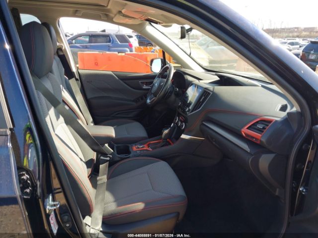 2019 SUBARU FORESTER JF2SKAPC9KH511074 Photo 4