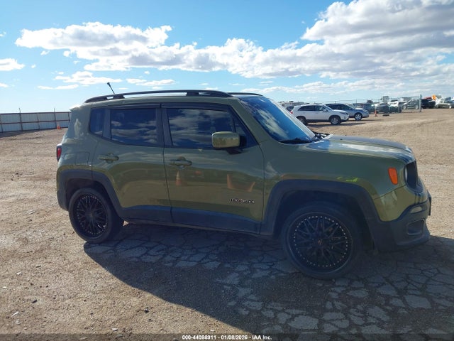 2015 Jeep Renegade Latitude მანქანა იყიდება აუქციონზე, vin: ZACCJBBT0FPB63201, აუქციონის ნომერი: 44088911