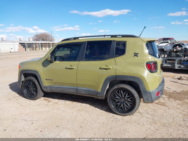 2015 Jeep Renegade Latitude მანქანა იყიდება აუქციონზე, vin: ZACCJBBT0FPB63201, აუქციონის ნომერი: 44088911